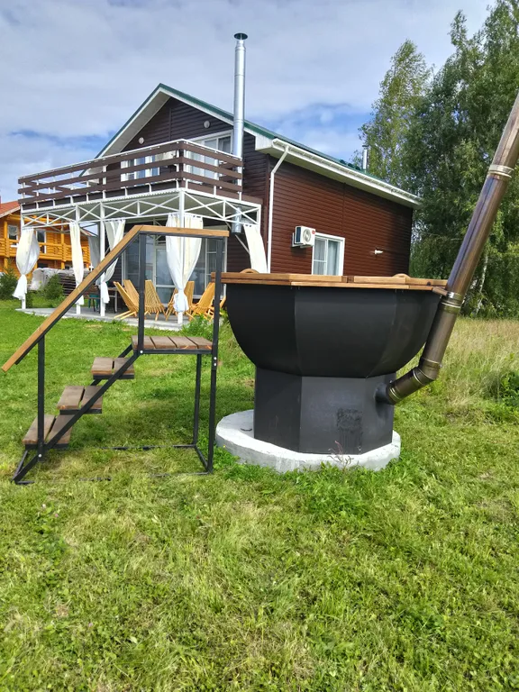 Домик у озера Тасканка