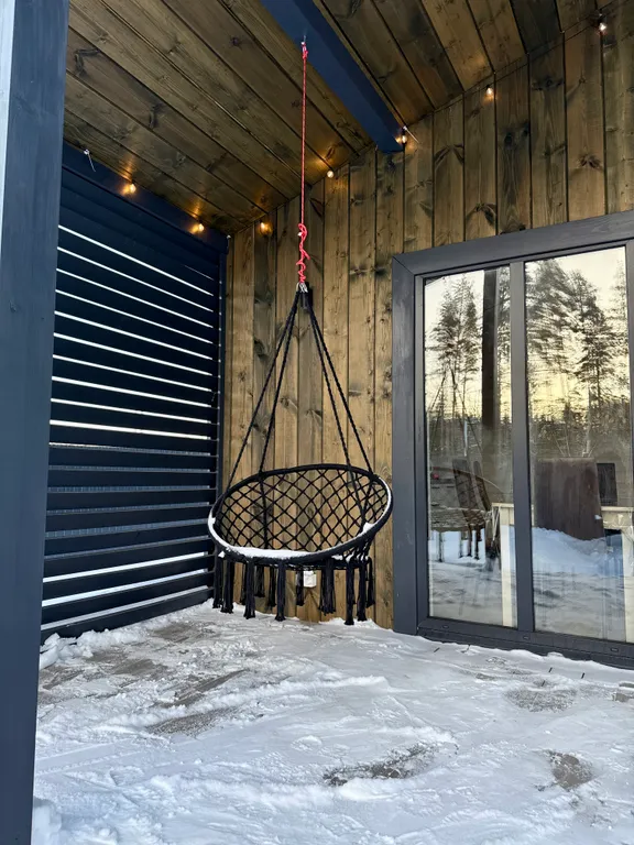 Уютный дом в аренду с видом на лес