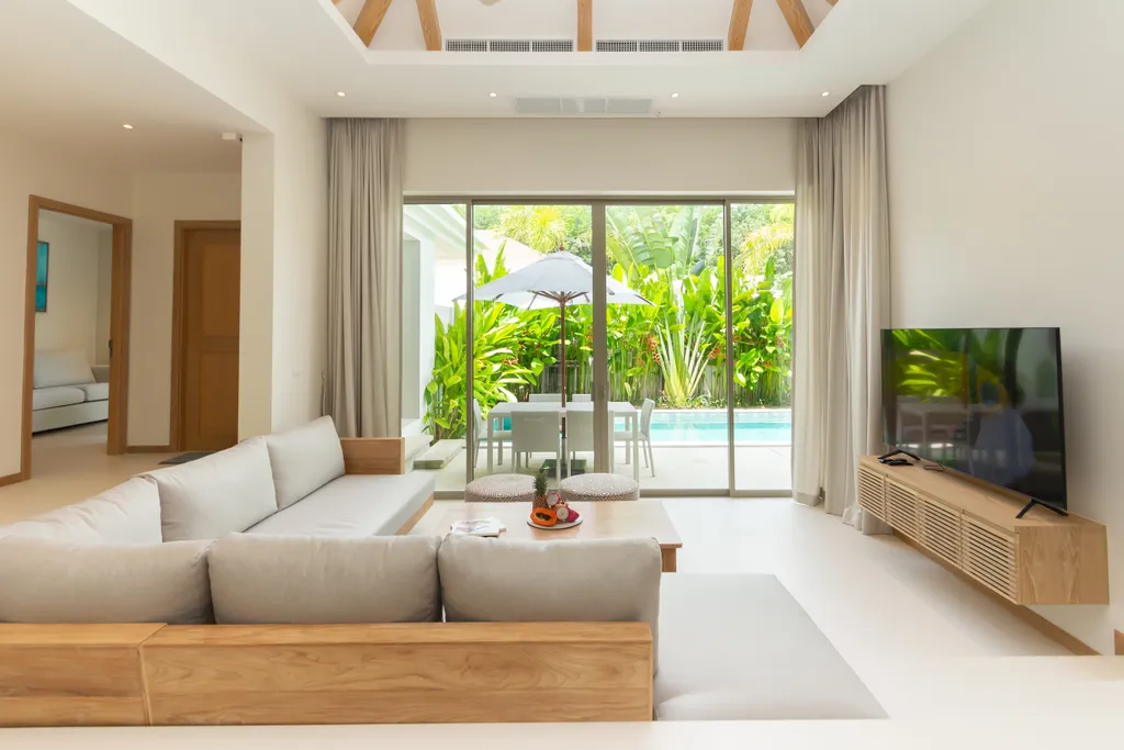 Светлая вилла с 3 спальнями и бассейном Бангтао, Лаян, Лагуна