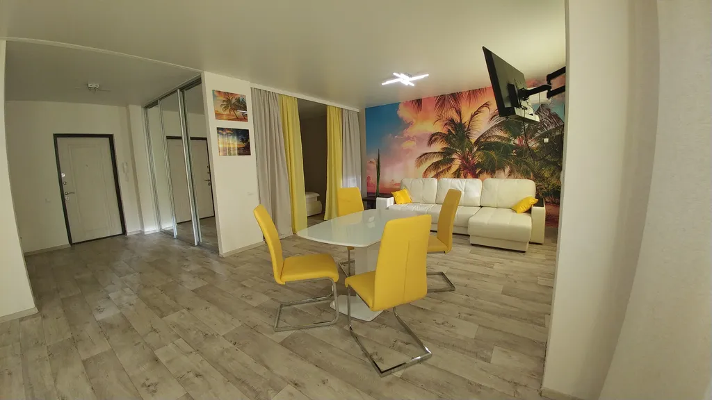 Просторная квартира с красивым видом на город