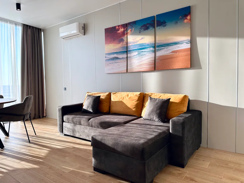 Просторная 3-комнатная квартира, шикарный вид на море