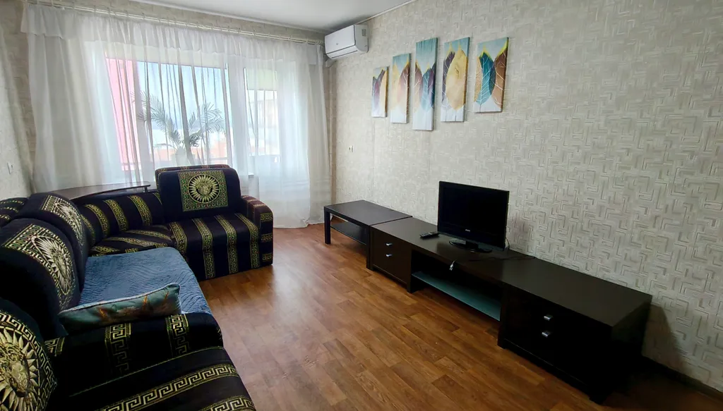 Центр с видом на Волгу