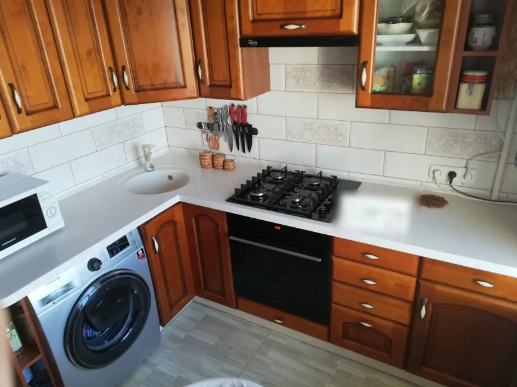 2-комнатная Квартира — аренда посуточно в Орджоникидзе