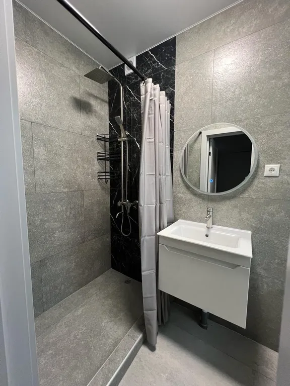 Дом с баней, купелью и бассейном для вашей компании