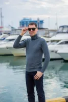 Александр