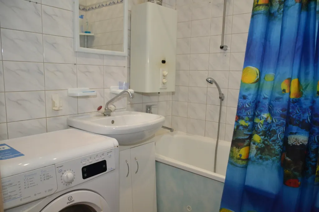 3-комнатная центр, набережная, вокзал, достопримечательности