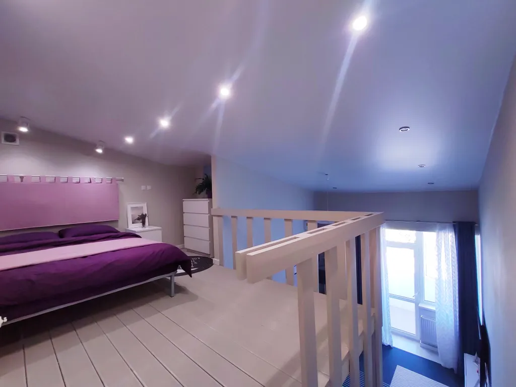 Двухуровневая квартира с видом на море: романтика закатов включена