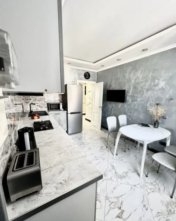 Сдаем классную квартиру с видом на море