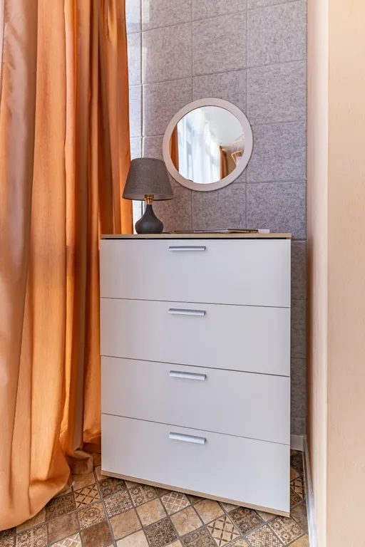 Квартира Двухкомнатная квартира класса комфорт с панорамным остеклением ветер гор — Геленджик