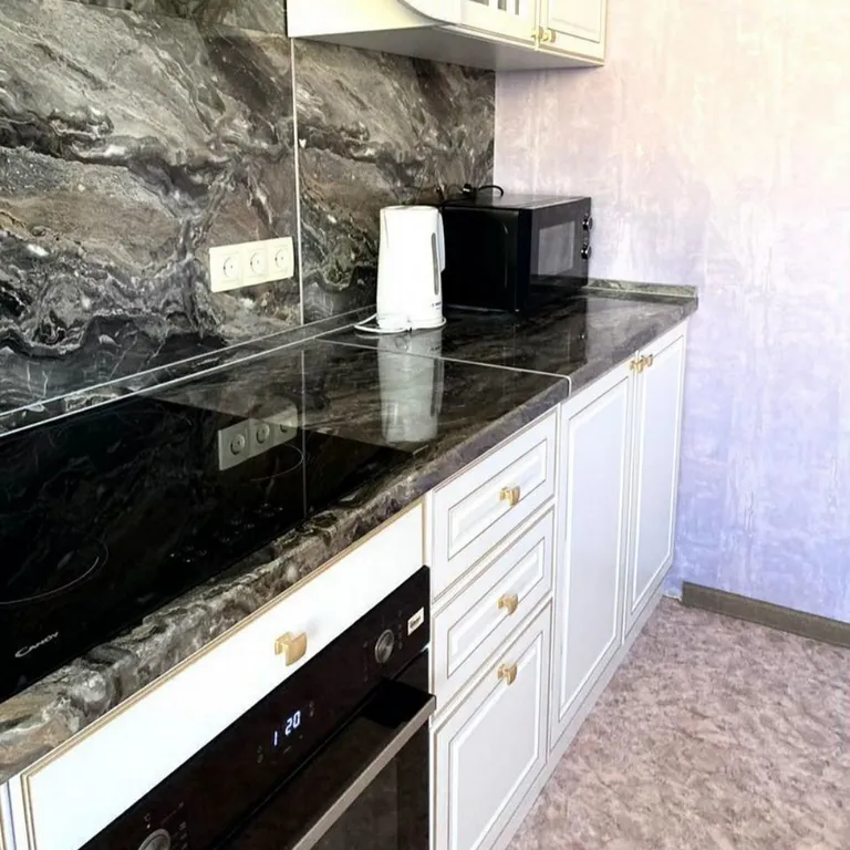 Квартира pядoм c ЧВBAKУШ