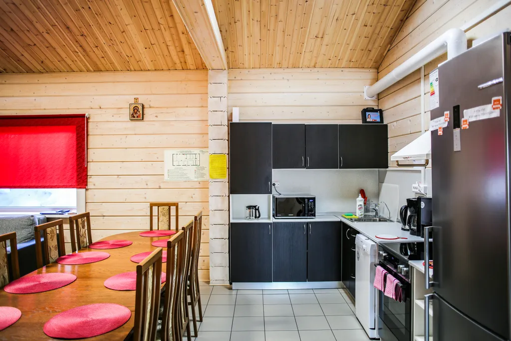 Коттедж в лесопарковом месте, в черте города № 3