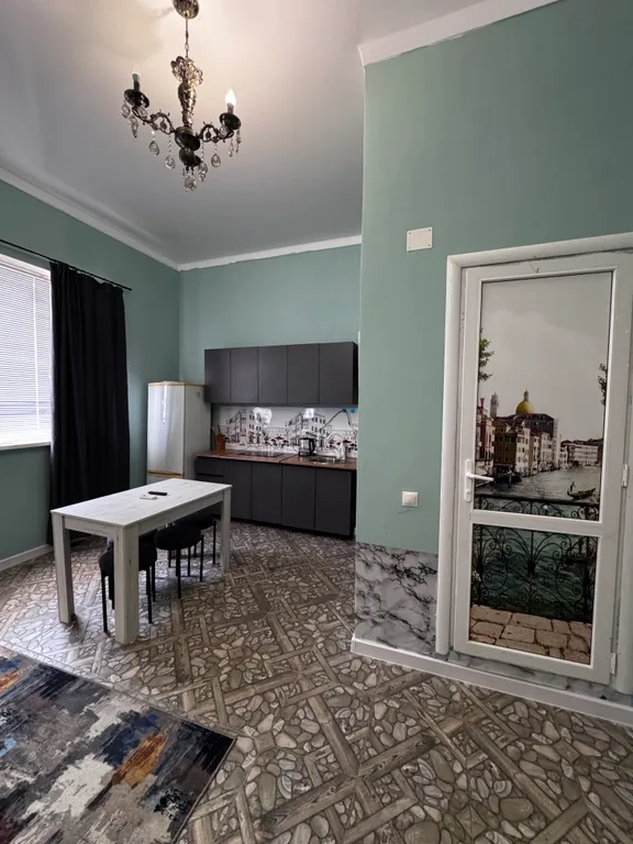 Просторная студия у моря