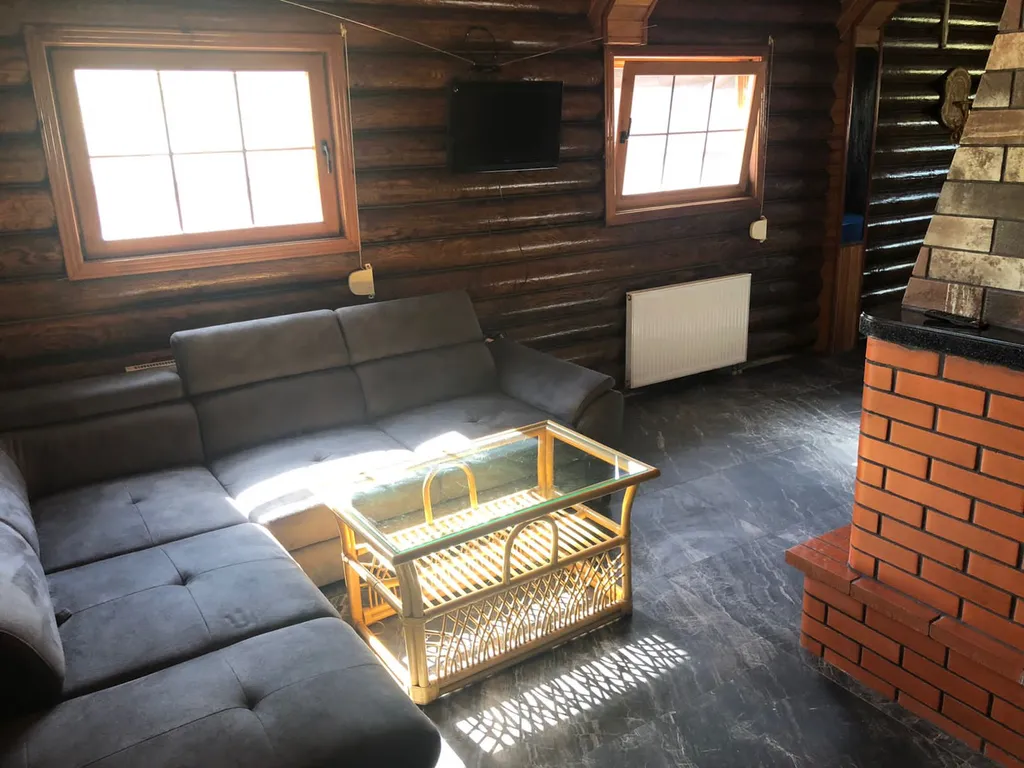 Дом для отдыха с баней и бассейном WoodRay