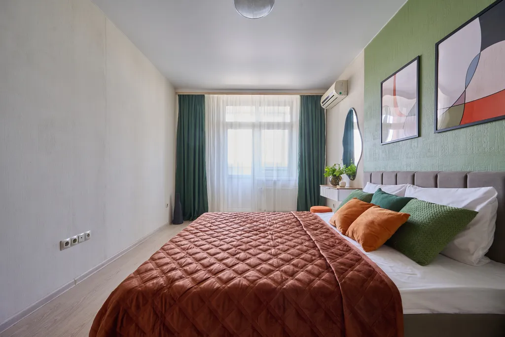 Дизайнерcкая двушка c видoм на стадион Kрaснoдaр