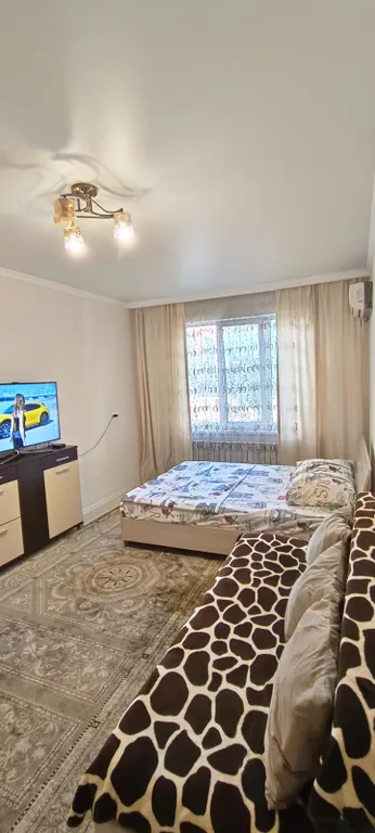 Квартира Комфортная двухкомнатная квартира, чистая — Алматы