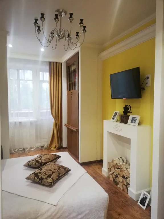 Уютная квартира в солнечных тонах в центре города — аренда посуточно в Набережные Челны