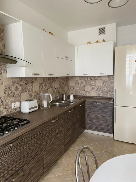 Квартира Светлая, уютная квартира у ТЦ Шоколад — Ярославль