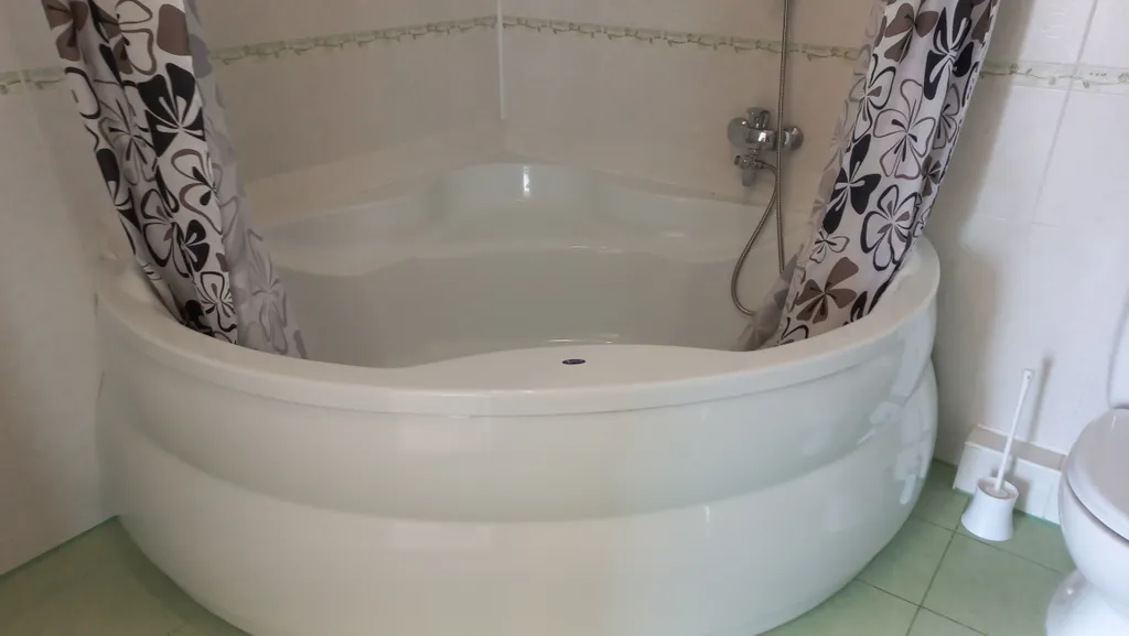 Трёхкомнатная квартира с панорамным видом на море и горы