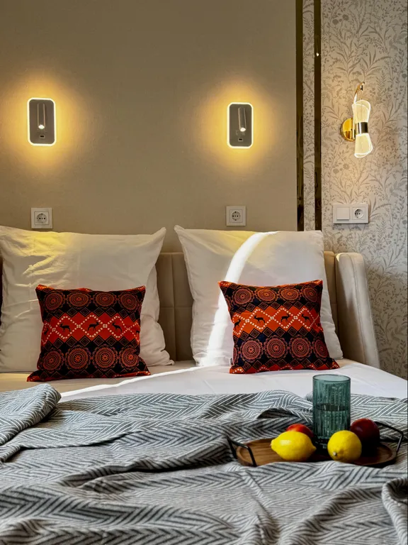 Уютная студия около города еды