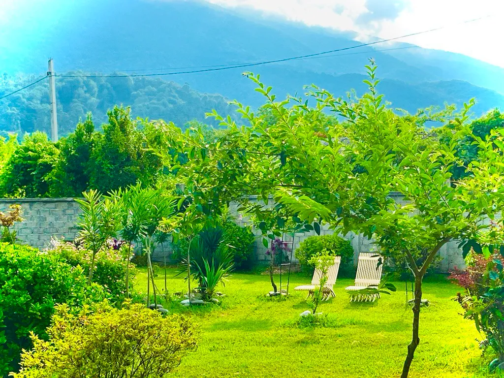 Полулюкс с балконом-террасой и панорамным видом на горы