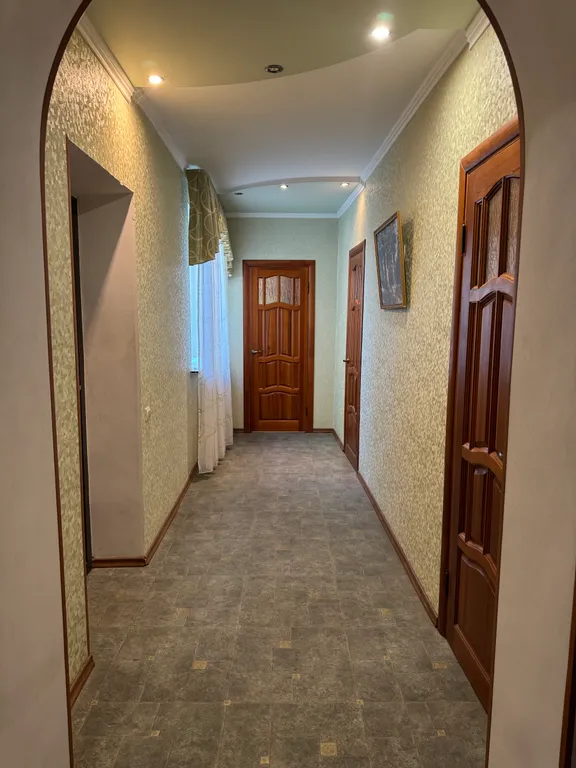 Большой уютный дом