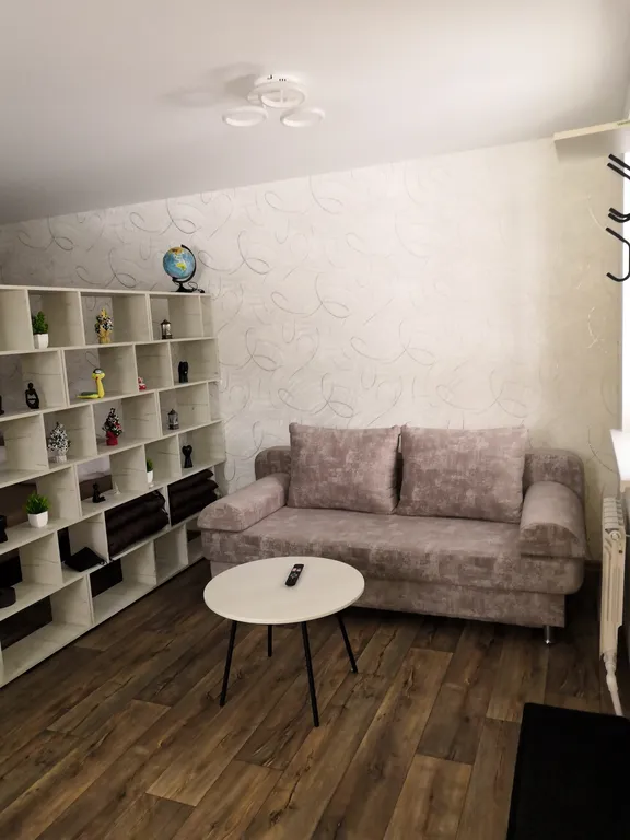 Уютный домик около озера