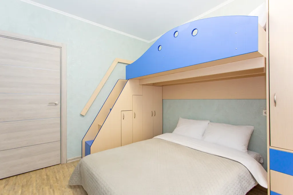 Большая трёхкомнатная квартира рядом с зоопарком