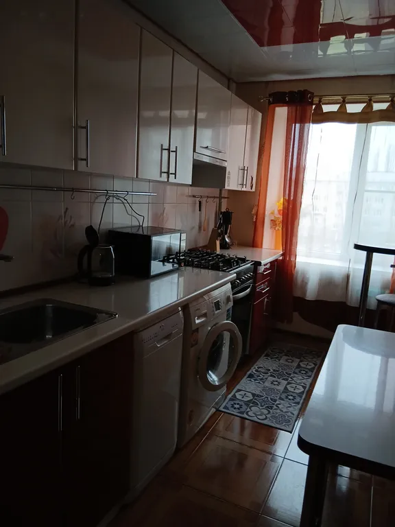 2х комнатная квартира рядом со станцией 3км и ЖД вокзалом