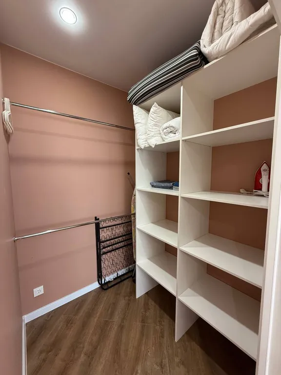 Квартира Стильные, дизайнерские апартаменты в парке Галицкого — Краснодар