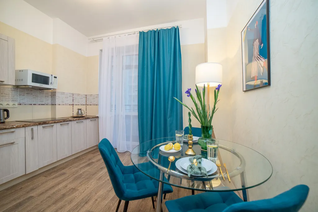 1-комнатная квартира в 5 минутах от метро Чкаловская для 4х гостей — аренда посуточно в Екатеринбург