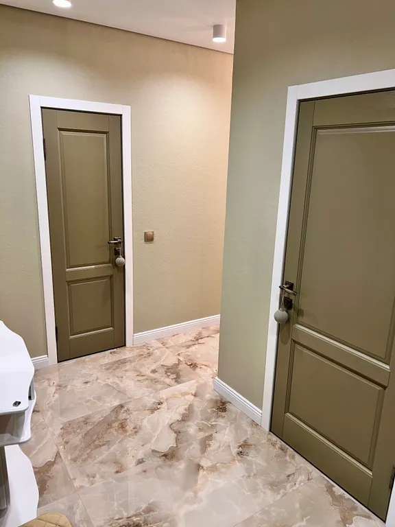 Современные новые апартаменты недалеко от центра города