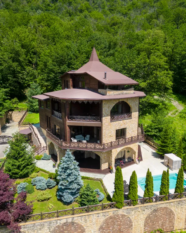 Коттедж Особняк Груша — Красная Поляна