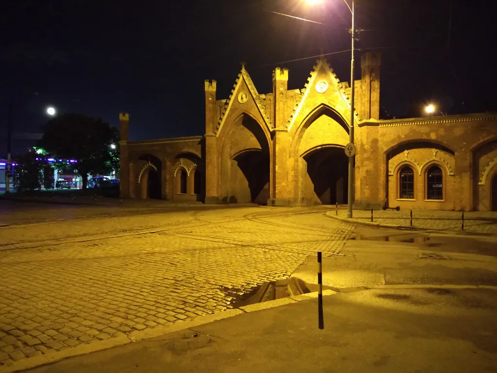 Квартира Уютная квартира у Южного вокзала с видом на Бранденбургские ворота — Калининград