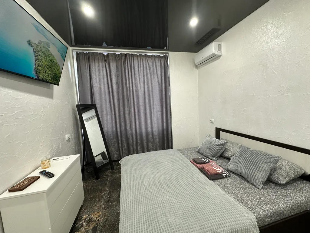 Квартира Апартаменты Лёгкость — Симферополь