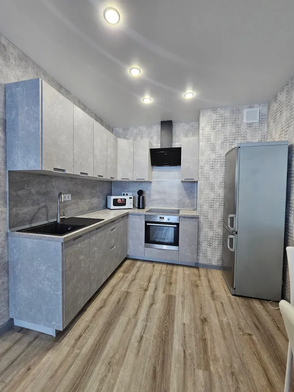 Апартаменты в ЖК Аквамарин с красивым видом из окна