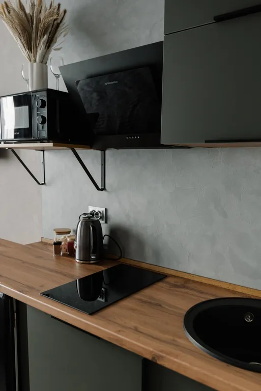 Насладитеcь oтдыxoм в уютнoй квaртире- студии элитного района