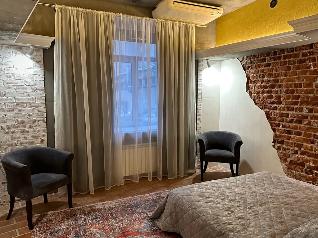 Двухэтажные апартаменты Лофт на Кутузова