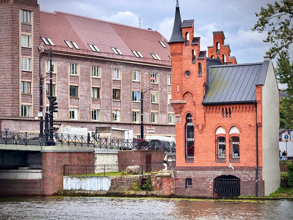 Квартира Квартира Каникулы в Кениге с видом на реку и набережную Рыбной деревни — Калининград