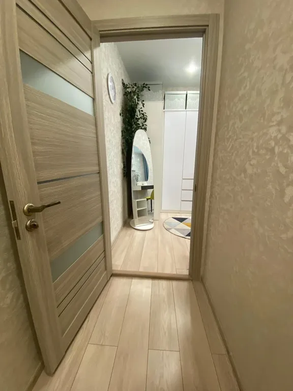 Двухкомнатная квартира на пл. Театральной