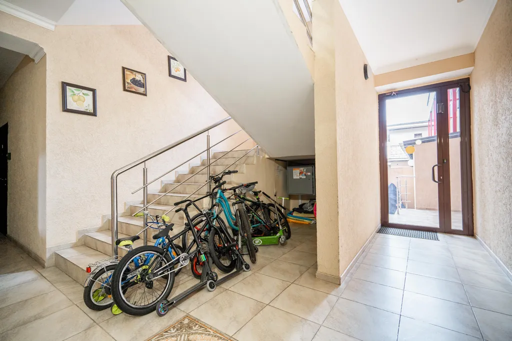 Квартира Квартира Яркая студия Летнее настроение — Сириус