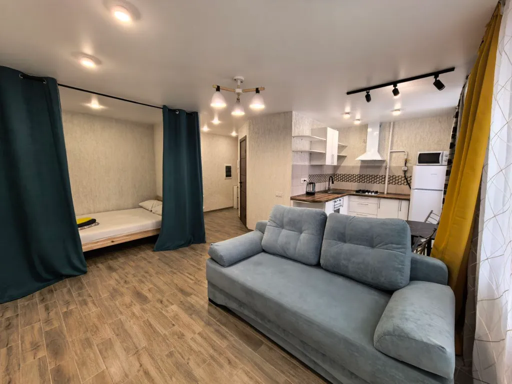 Квартира Стильная студия — Омск