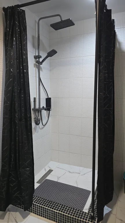 Новый дом с евро-ремонтом и полным оснащением на 10 человек