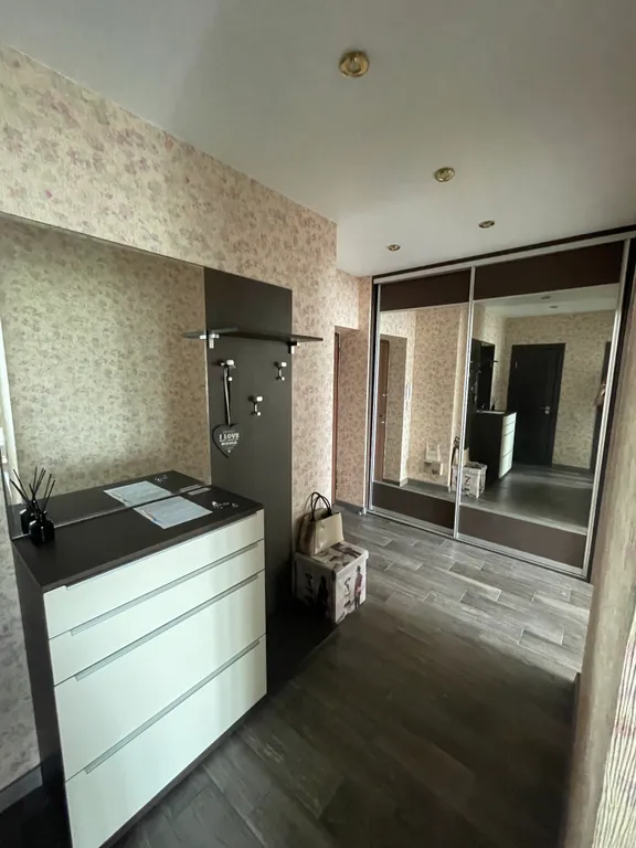 Квартира 1 комнатная квартира новая, чистая, светлая, район Лебяжий — Минск