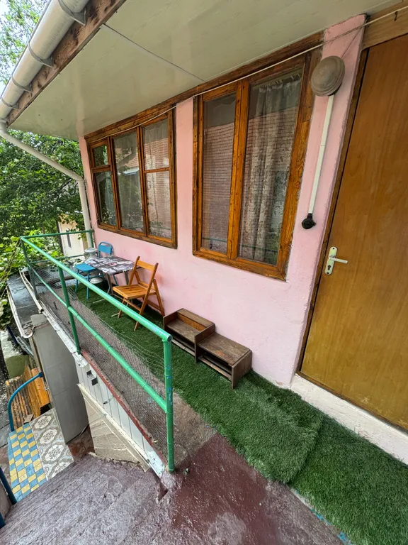 Дом с гаражом у моря