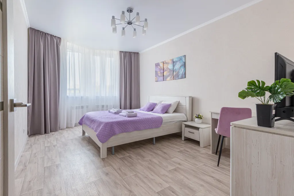 Уютная в центре города, гостиничный сервис, кондиционер бесконтактно