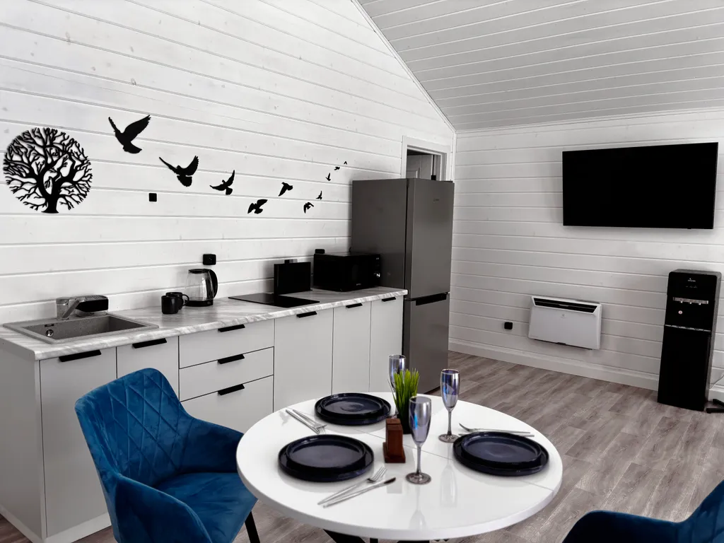 Коттедж у озера