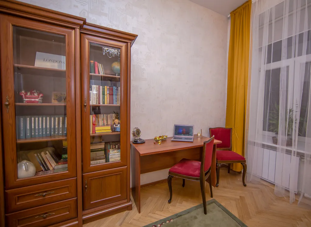 St Isaak 2BTH Grand Apartment