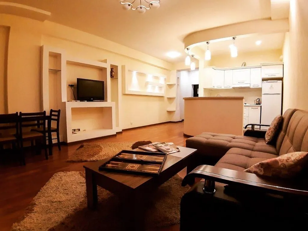 Комфортная квартира, Бесплатный трансфер — аренда посуточно в Баку