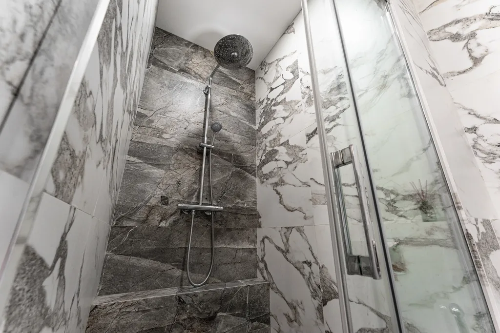 Vip апартаменты в парус-сити на 21 этаже, 101 метр, центр, 2 балкона