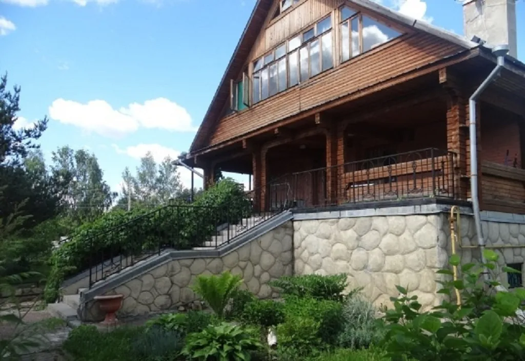 6-комнатный Дом